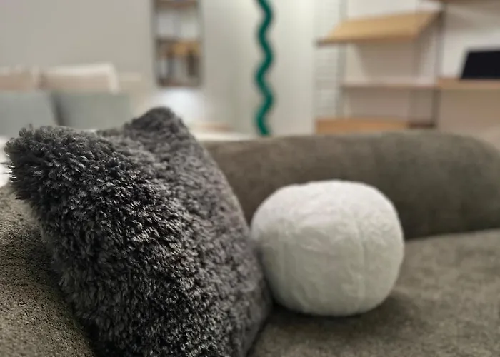 Apartament Modernes Inkl Garage Und Balkon *