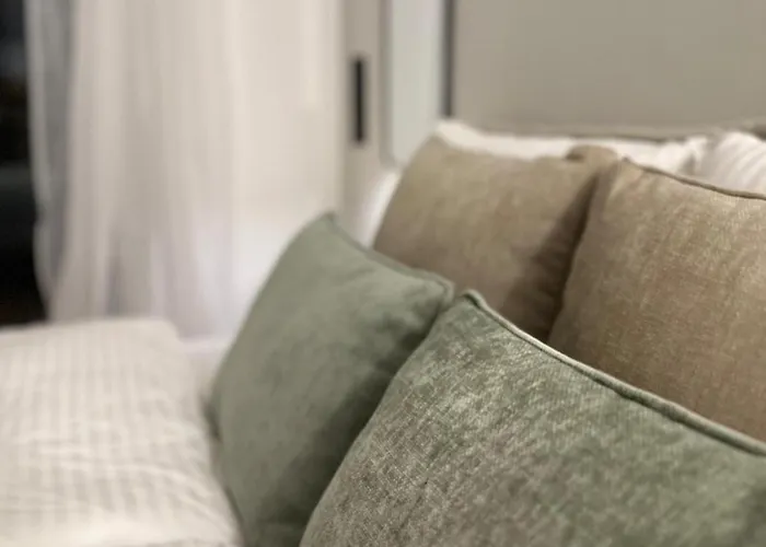 Modernes Inkl Garage Und Balkon Apartament *